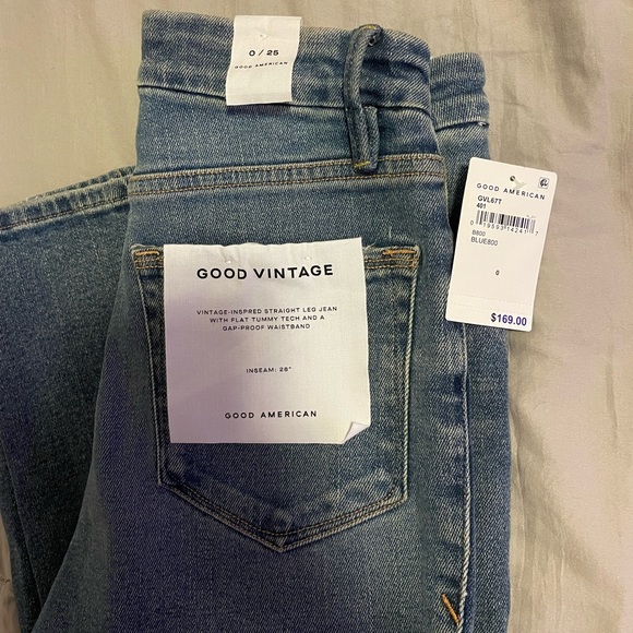 Good American Jeans - Picture 2 of 10